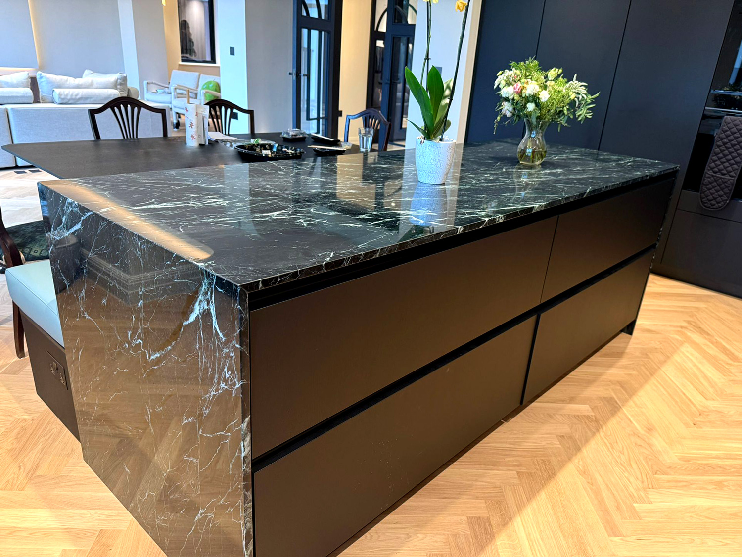 Verde Alpi Marble Island